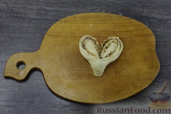 Плюшки с орехами