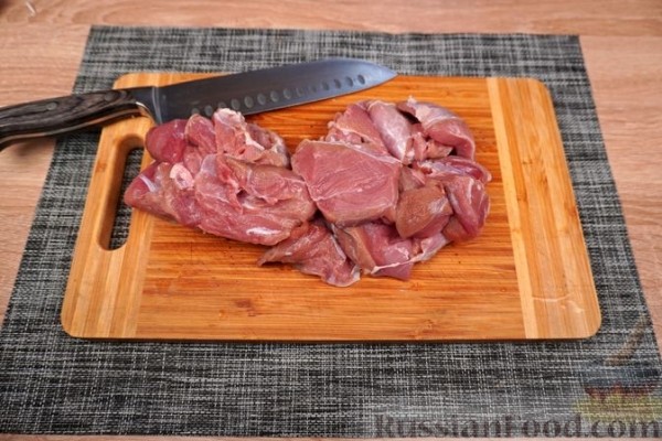 Бугаца с фаршем и грибами (пирог из теста фило)
