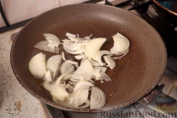 Жареная рыба с соусом "Саворо"