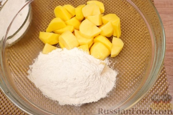 Тонкие картофельные блины с зеленью