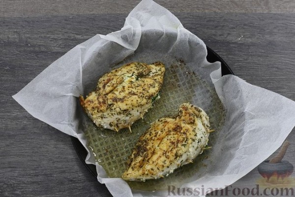 Кармашки из куриного филе с творогом, сыром и шпинатом (на сковороде)