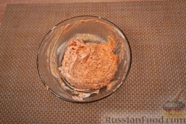 Салат из стручковой фасоли с ореховой заправкой