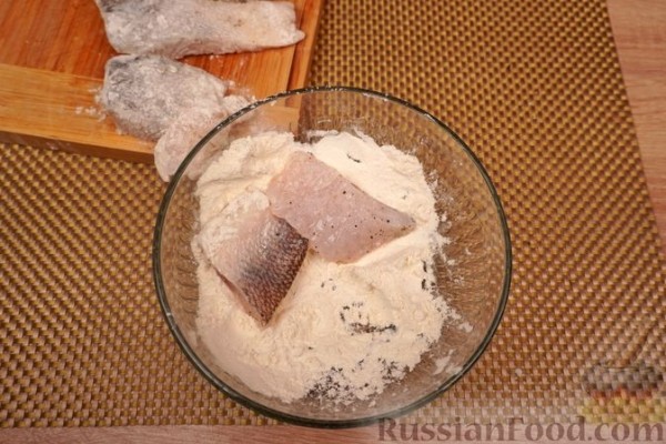 Жареная рыба с соусом "Саворо"