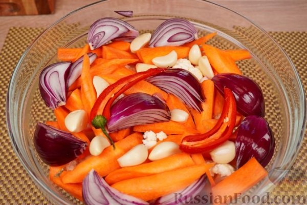 Туршу (маринованные овощи по-турецки)