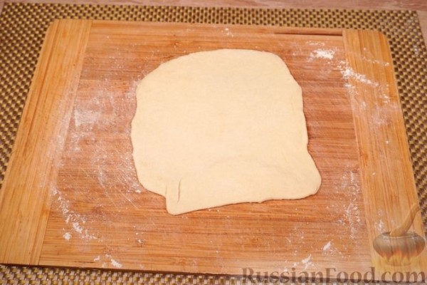 Самса с сыром и зеленью
