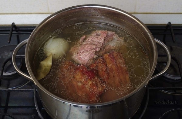 Солянка мясная сборная