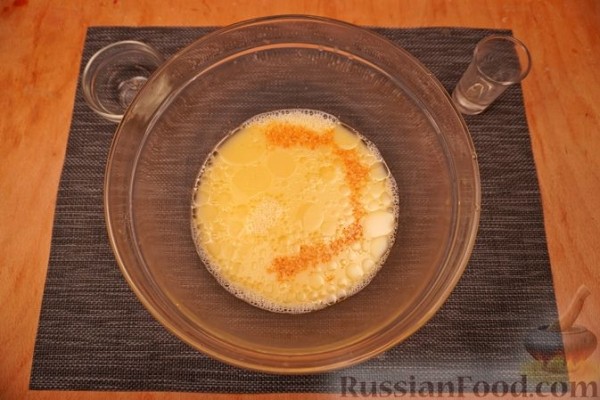 Ананасовые дрожжевые оладьи