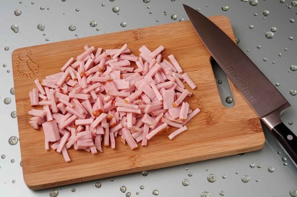 Слойки с ветчиной и сыром