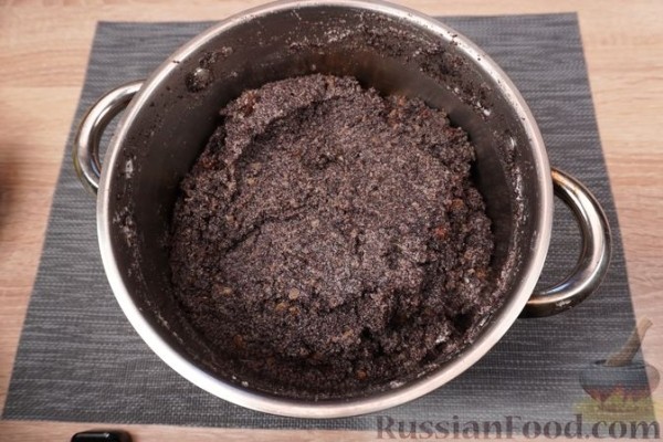 Польский маковец (дрожжевой рулет с маком)