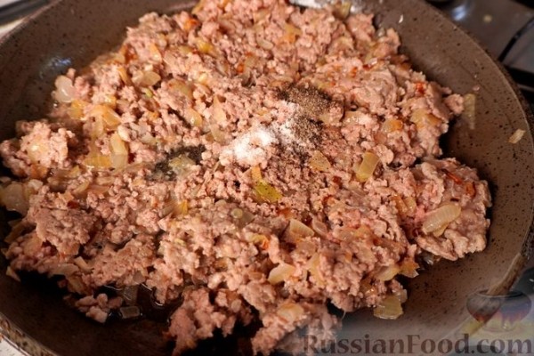 Мусака из запечённых баклажанов, с мясным фаршем