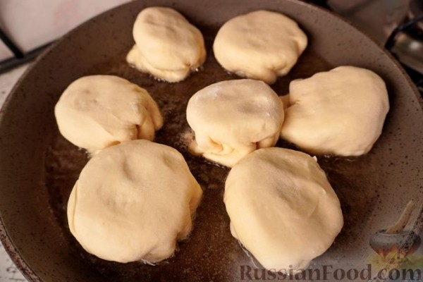 Беляши с бараниной