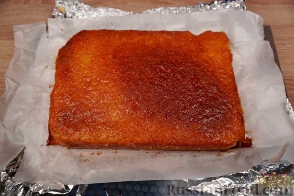 Лимонный равани с белковым кремом