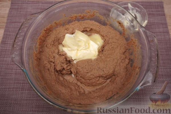 Рулет из блинного теста, с паштетом (в духовке)