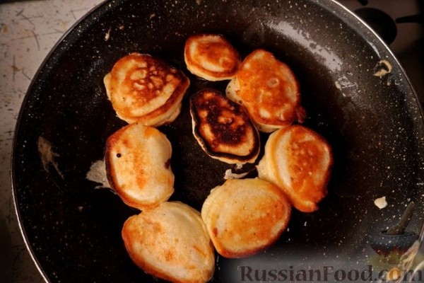 Оладьи с абрикосами