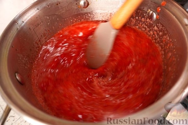 Клубничный ревани