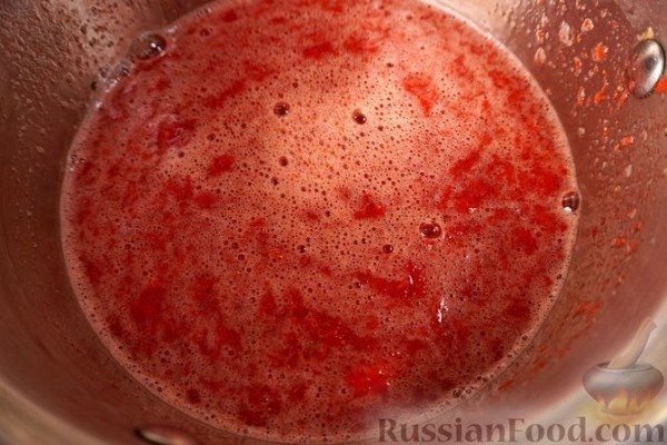 Клубничный ревани