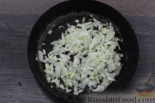 Крученики из свинины с грибами в сметанном соусе