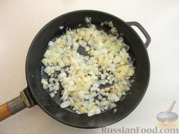 Молодой картофель, запечённый со шпинатом и сыром