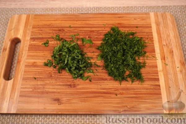 Польский холодник с щавелем и креветками