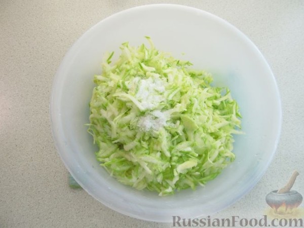 Запеканка из кабачков с сыром