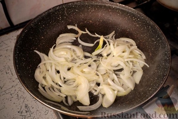 Гаридес саганаки (креветки в томатном соусе)