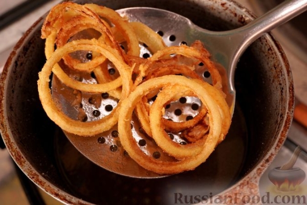 Карп в кукурузной муке, с соусом "Муждей"