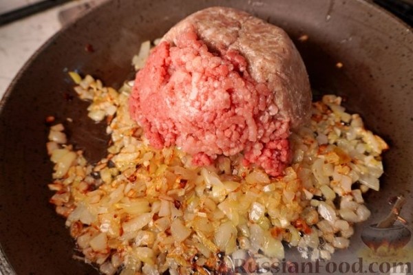 Мусака из запечённых баклажанов, с мясным фаршем