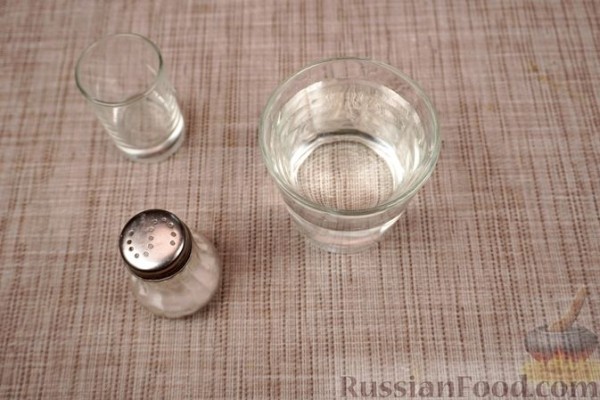 Ретеш (штрудель по-венгерски) с вишней и маком