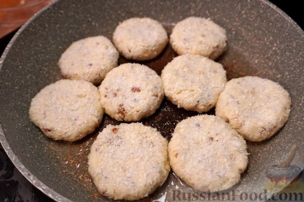 Кокосово-ореховые сырники