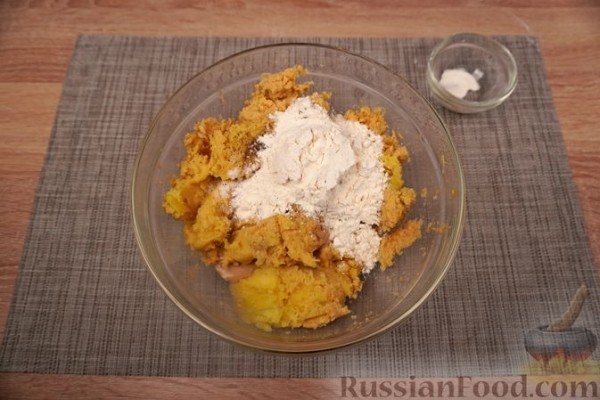 Котлеты из нута, картофеля и тахини