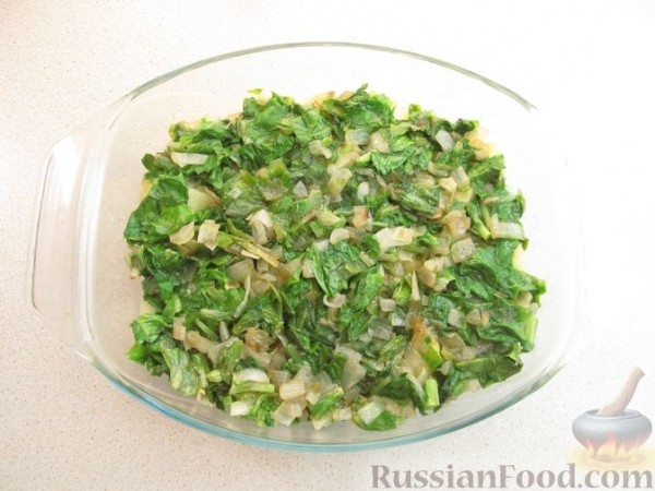 Молодой картофель, запечённый со шпинатом и сыром