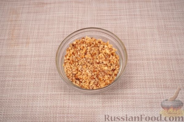 Маковый рулет с орехами