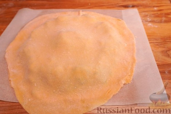 Пирог-рикотник "Подсолнух" со шпинатной начинкой