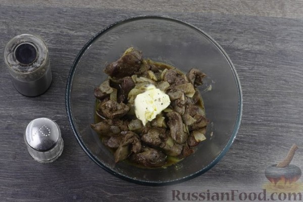 Закусочный торт «Монастырская изба» с печенью
