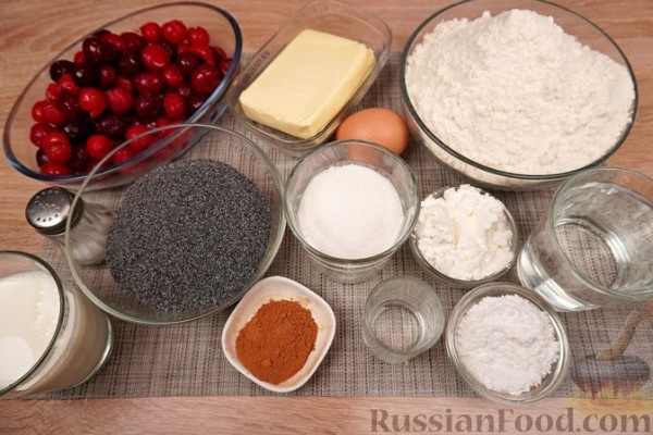 Ретеш (штрудель по-венгерски) с вишней и маком