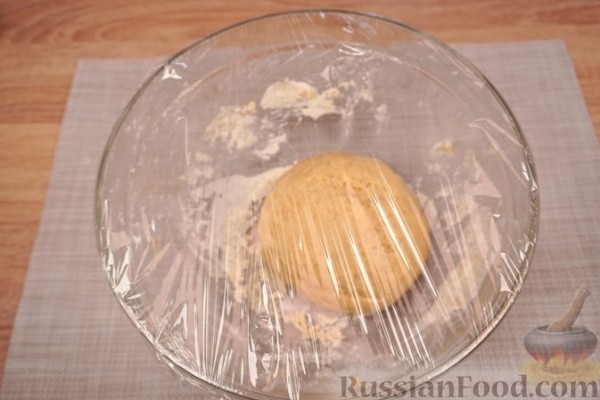 Маковый рулет с орехами