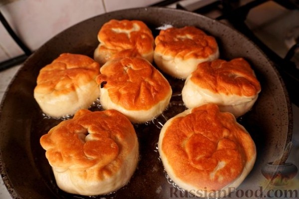 Беляши с бараниной