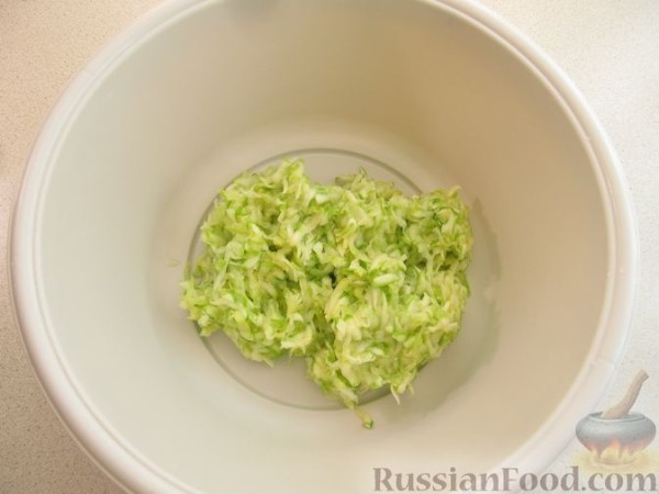 Запеканка из кабачков с сыром