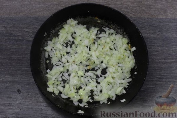 Крученики из свинины с грибами в сметанном соусе