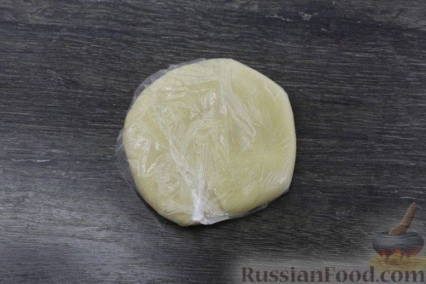 Постный тёртый пирог с малиной