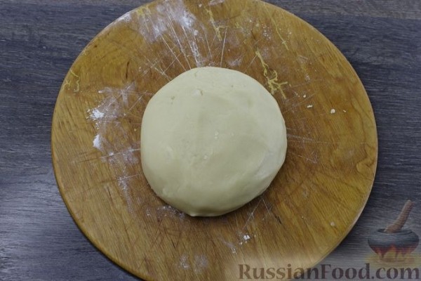Постный тёртый пирог с малиной