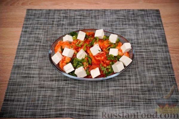 Гаридес саганаки (креветки в томатном соусе)