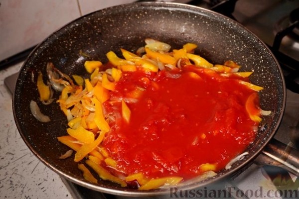 Гаридес саганаки (креветки в томатном соусе)
