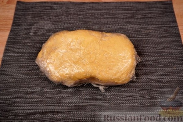 Пирог с творогом и абрикосами