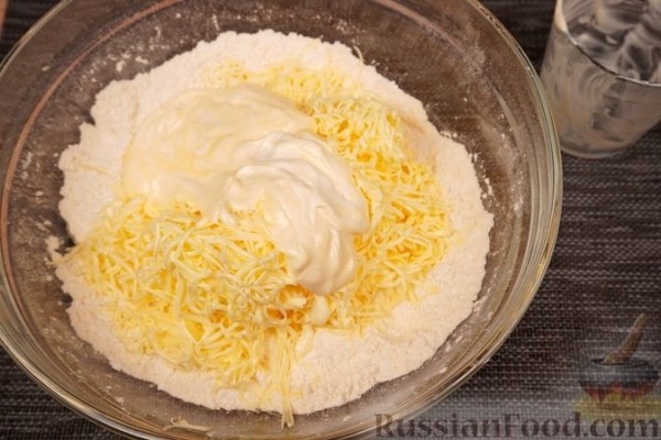 Пирог с творогом и абрикосами