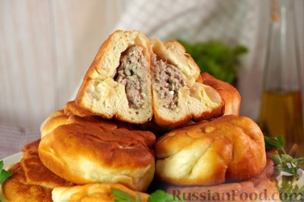 Беляши с бараниной