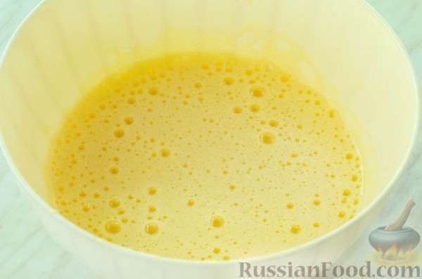 Рулет из кабачков с куриным фаршем и сыром