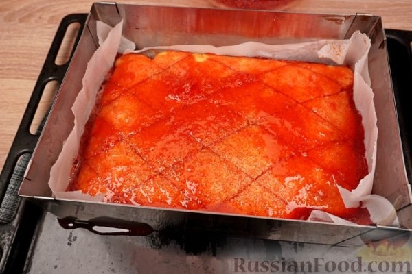 Клубничный ревани