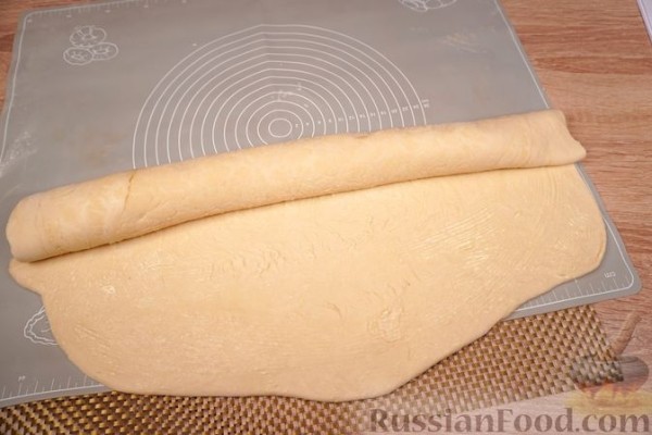 Самса с сыром и зеленью