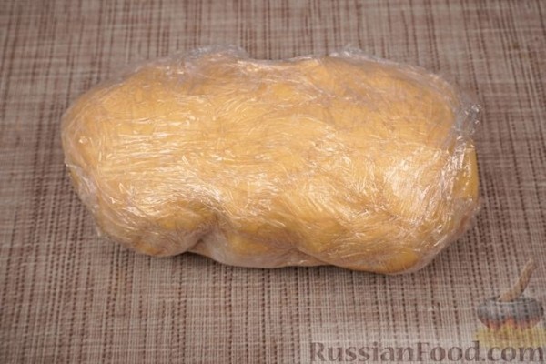Абрикосовый пирог со сливочной заливкой